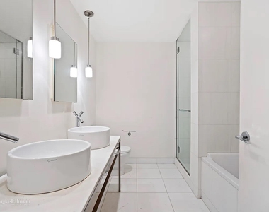 15 Broad St - Photo Thumbnail 5