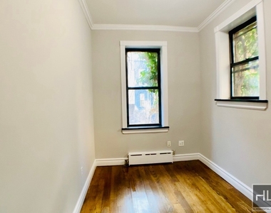 East 32nd Street - Photo Thumbnail 15