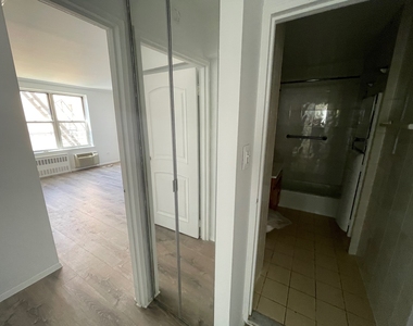 4430 Douglaston - Photo Thumbnail 12