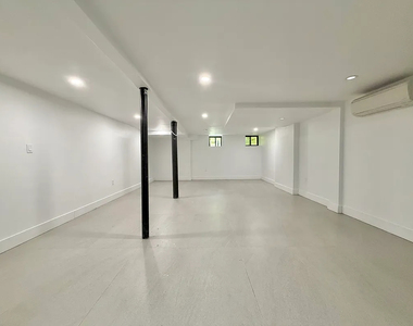 1518 Jefferson Avenue - Photo Thumbnail 7