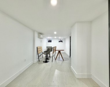 1518 Jefferson Avenue - Photo Thumbnail 7