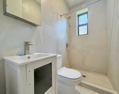 1518 Jefferson Avenue - Photo Thumbnail 4