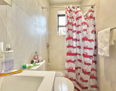 1518 Jefferson Avenue - Photo Thumbnail 12