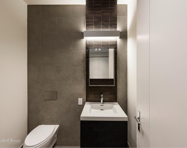 90 Lexington Ave - Photo Thumbnail 0
