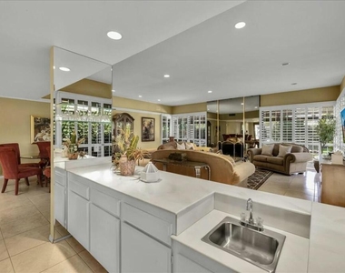 2 Cornell Drive - Photo Thumbnail 12