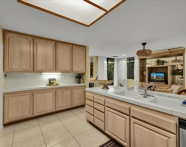 2 Cornell Drive - Photo Thumbnail 18