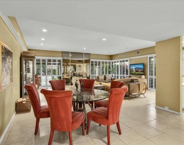 2 Cornell Drive - Photo Thumbnail 6