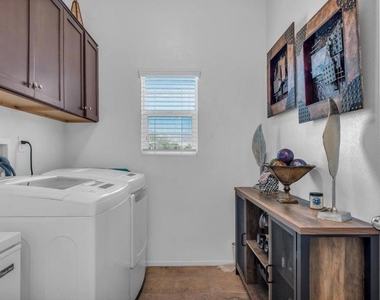 83721 Mirabella Drive - Photo Thumbnail 28