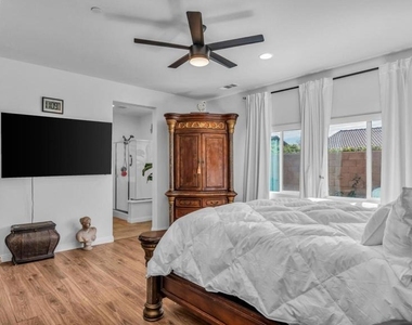 83721 Mirabella Drive - Photo Thumbnail 22