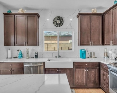 83721 Mirabella Drive - Photo Thumbnail 9