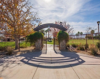 83721 Mirabella Drive - Photo Thumbnail 38