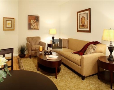 West 77th Street - Photo Thumbnail 2