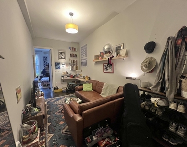 16-29 Summerfield Street - Photo Thumbnail 3