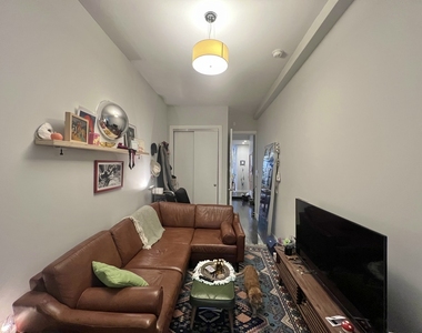 16-29 Summerfield Street - Photo Thumbnail 2