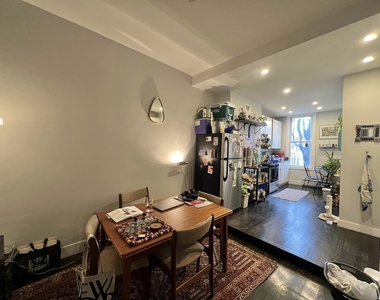 16-29 Summerfield Street - Photo Thumbnail 4