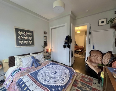 16-29 Summerfield Street - Photo Thumbnail 1