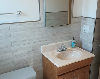 4950 Greenwood Street - Photo Thumbnail 17
