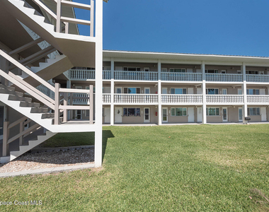 1273 Highway A1a - Photo Thumbnail 4
