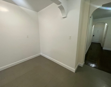 36-19 167th Street - Photo Thumbnail 11