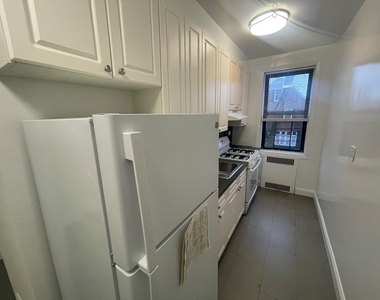 36-19 167th Street - Photo Thumbnail 2
