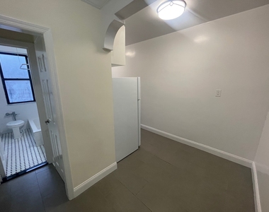 36-19 167th Street - Photo Thumbnail 7