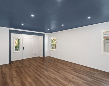 1315 Grant Street - Photo Thumbnail 5