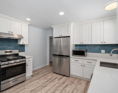1315 Grant Street - Photo Thumbnail 9