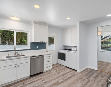 1315 Grant Street - Photo Thumbnail 8