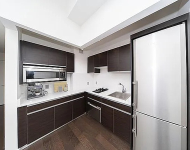 116 John Street - Photo Thumbnail 2