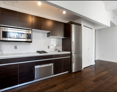 116 John Street - Photo Thumbnail 3