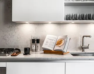 222 East 44th Street #12M - Photo Thumbnail 6