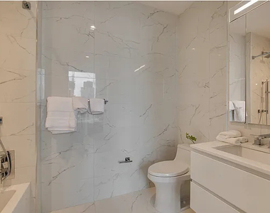 222 East 44th Street #12M - Photo Thumbnail 8