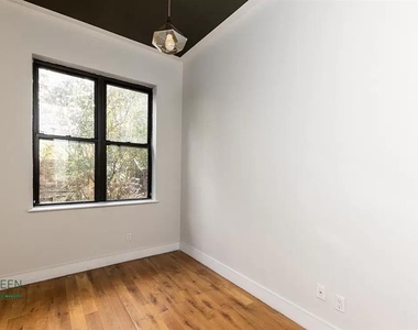 186 Wilson Avenue - Photo Thumbnail 3