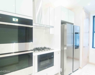 575 W End Ave - Photo Thumbnail 6