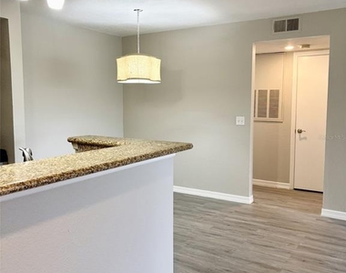 5140 Conroy Road - Photo Thumbnail 5