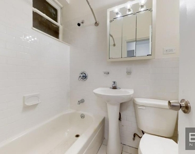 East 89th Street - Photo Thumbnail 9