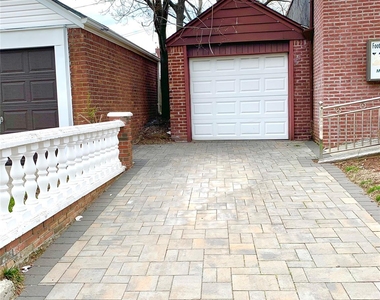 184th Street - Photo Thumbnail 25