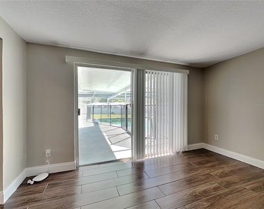 1141 Barbara Court - Photo Thumbnail 4