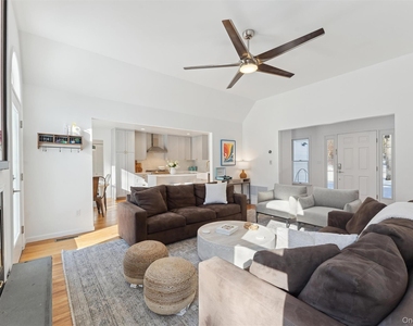 14 Hildreth Road - Photo Thumbnail 5
