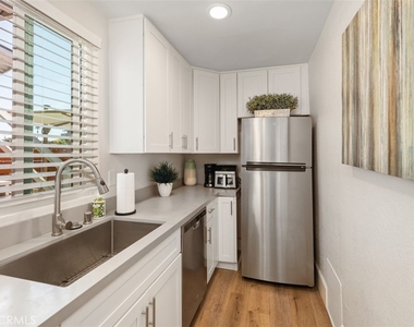 33782 Robles Drive - Photo Thumbnail 20