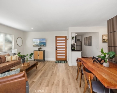 33782 Robles Drive - Photo Thumbnail 13