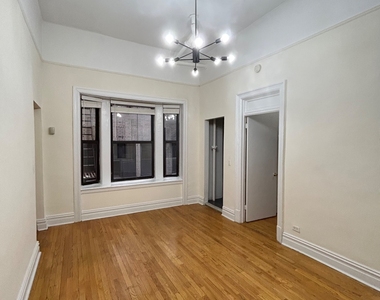 220 West 98th Street - Photo Thumbnail 6