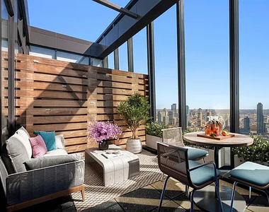626 1st Avenue - Photo Thumbnail 2