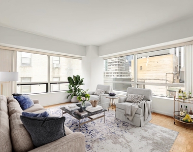 500 Park Avenue - Photo Thumbnail 1