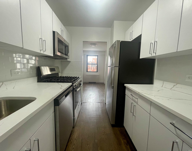 East 89th Street - Photo Thumbnail 2