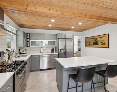 80 Towd Point Road - Photo Thumbnail 6