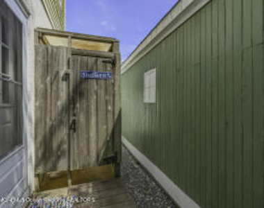 202 2nd Avenue - Photo Thumbnail 3