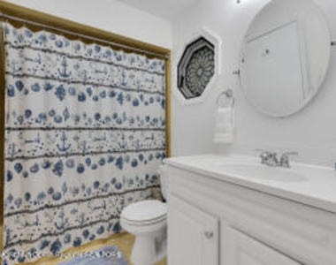 202 2nd Avenue - Photo Thumbnail 15