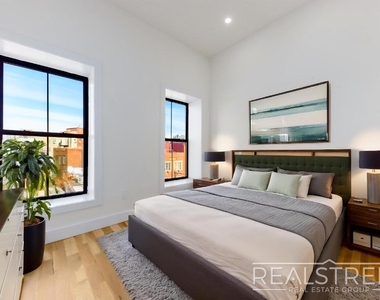 1172 Fulton St - Photo Thumbnail 1