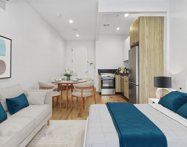 61 Montrose Avenue - Photo Thumbnail 1